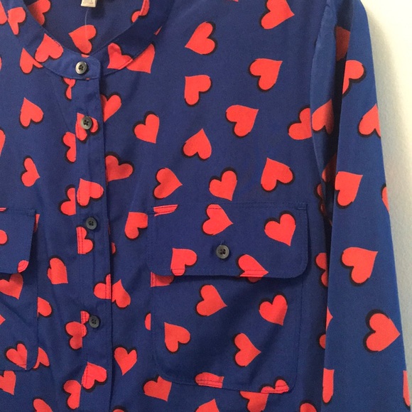 GAP Tops - Blue and red heart blouse